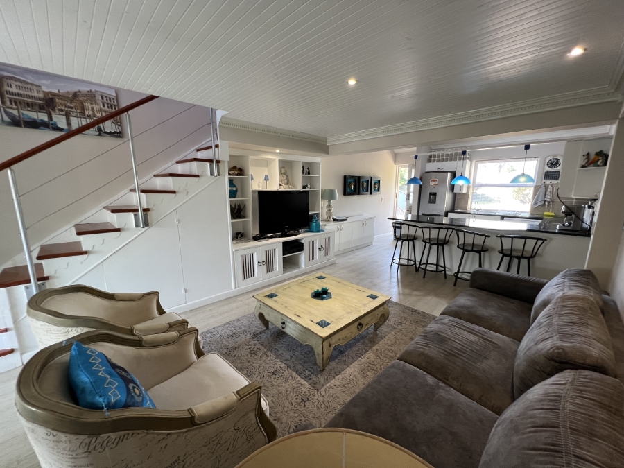 2 Bedroom Property for Sale in Marina Martinique Eastern Cape
